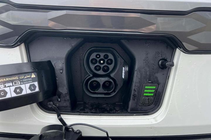 Hvid Kia Niro fra 2025