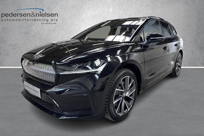 Sort Skoda Enyaq fra 2023