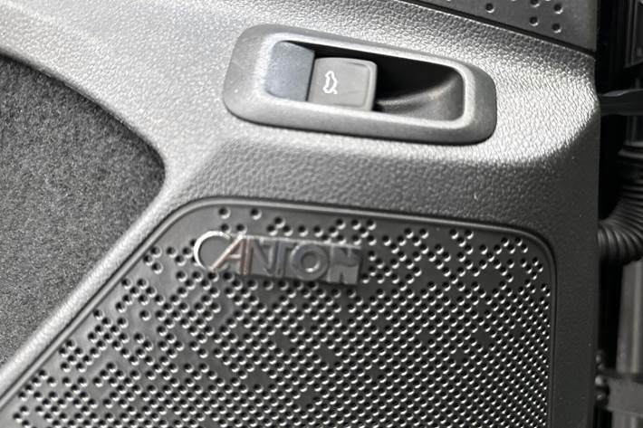 Sort Skoda Enyaq fra 2023