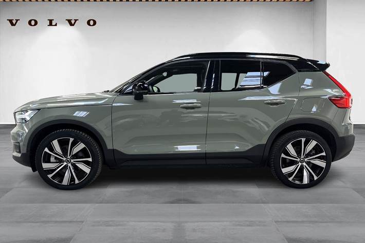 Grøn Volvo XC40 fra 2021