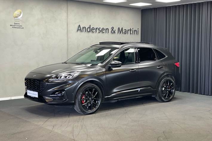 Sort Ford Kuga fra 2021