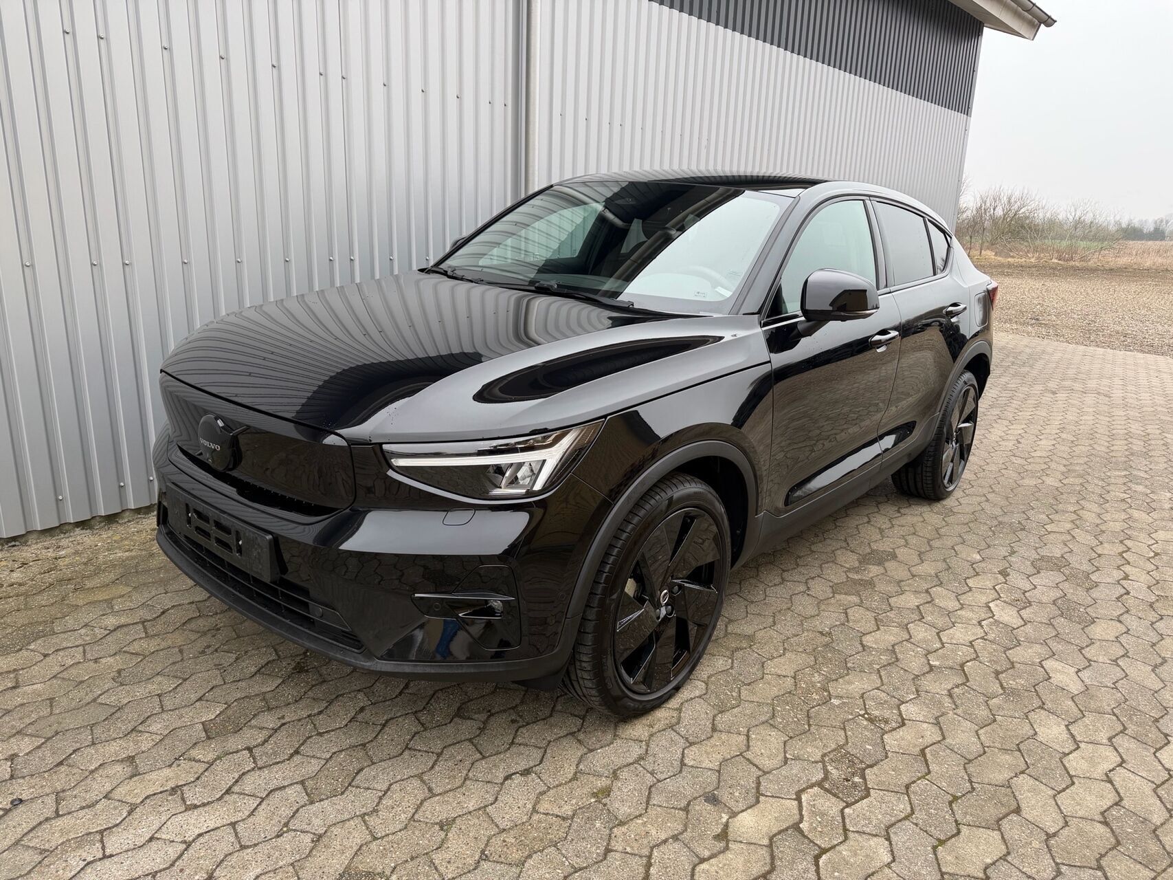 Volvo EC40 Single Motor Extended Range Black Edition 252HK 5d Aut.