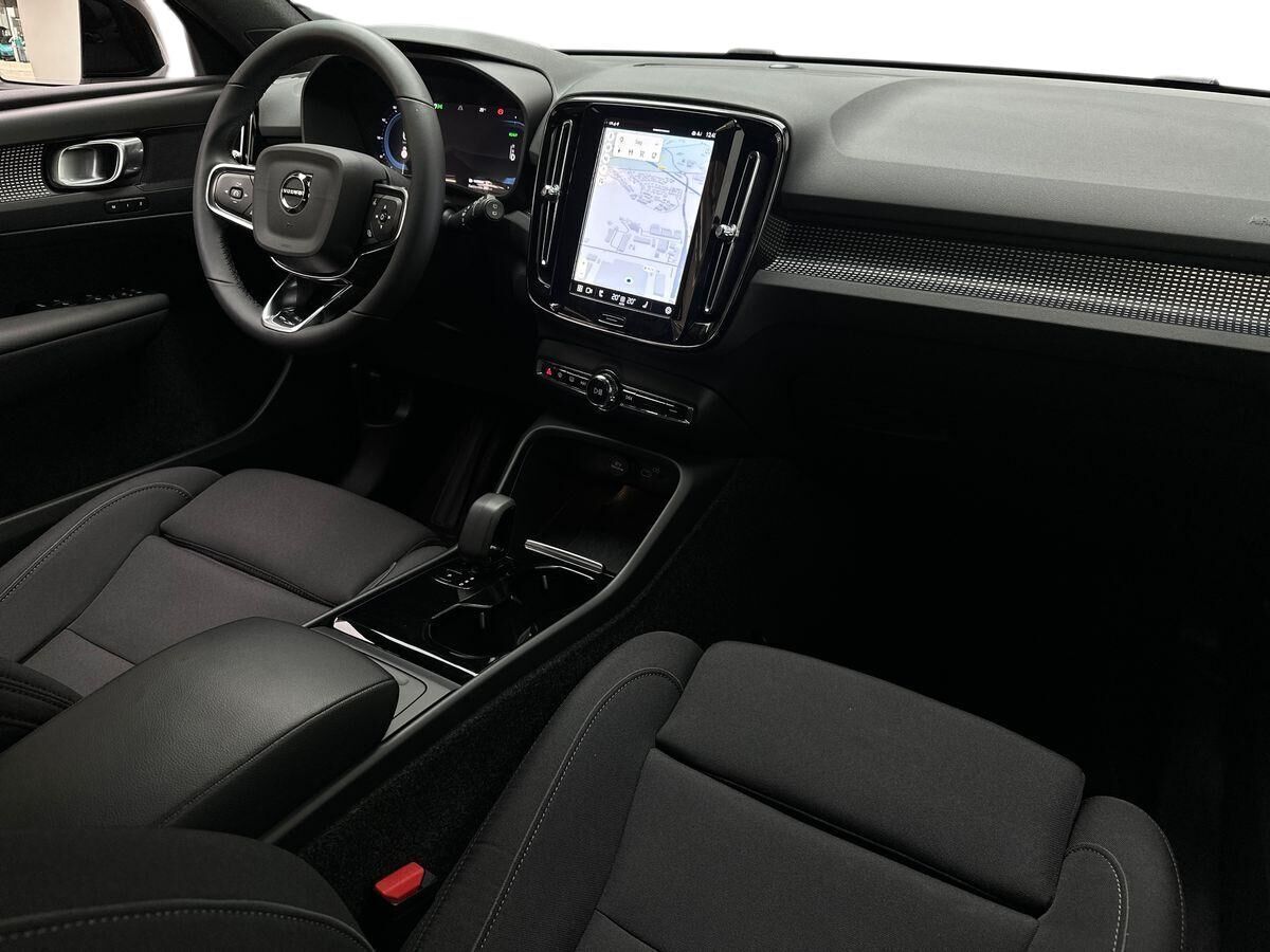 Volvo XC40 P6 Recharge Plus 231HK 5d Aut.