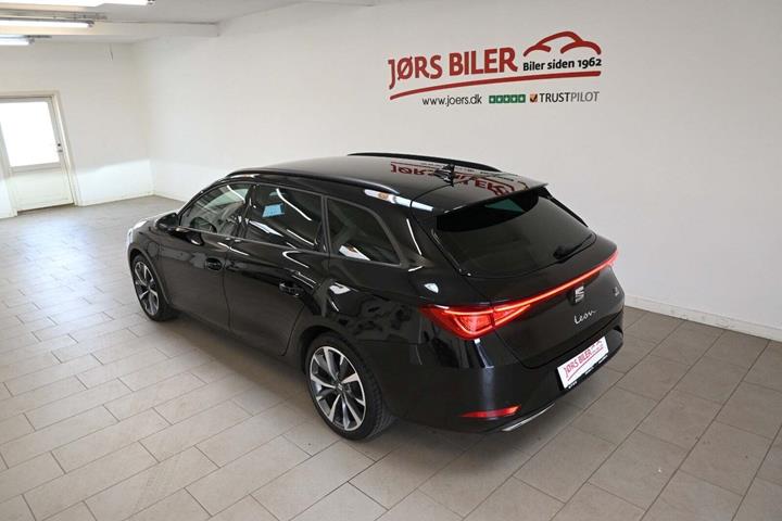 Sort Seat Leon fra 2021