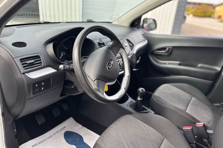 Hvid Kia Picanto fra 2012