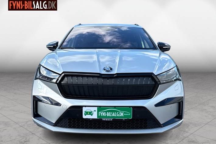 Sølv Skoda Enyaq fra 2024