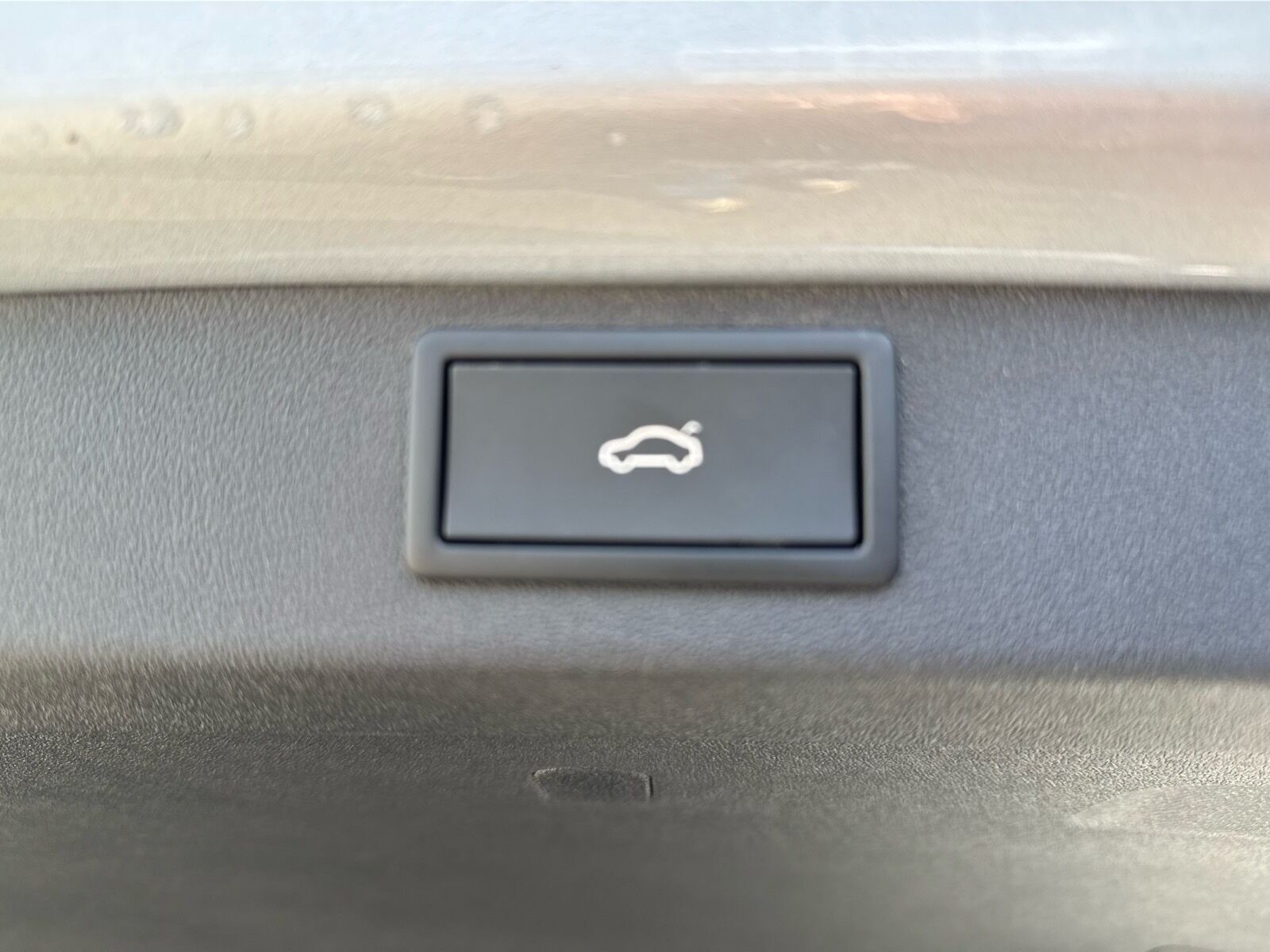 Sølv Skoda Enyaq fra 2024