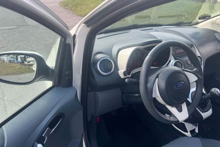 undefined Ford Ka fra 2014