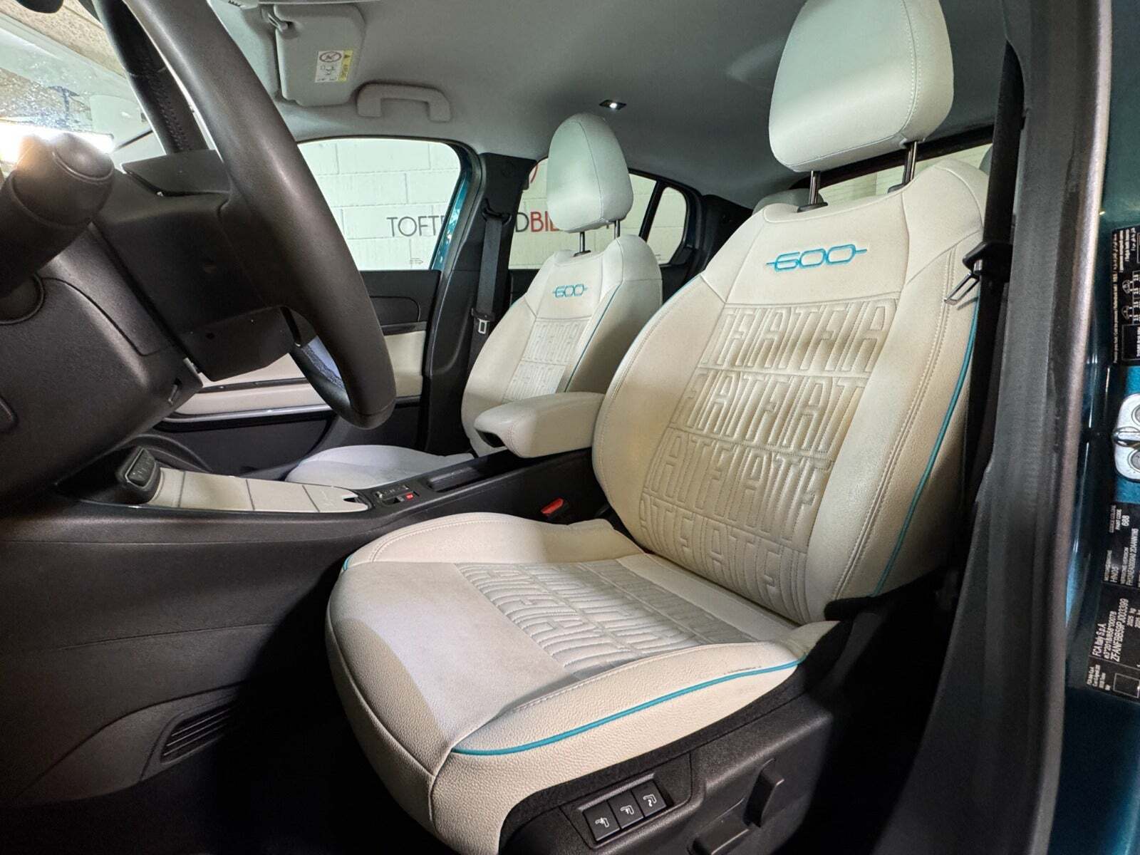 Grøn Fiat 600e fra 2024