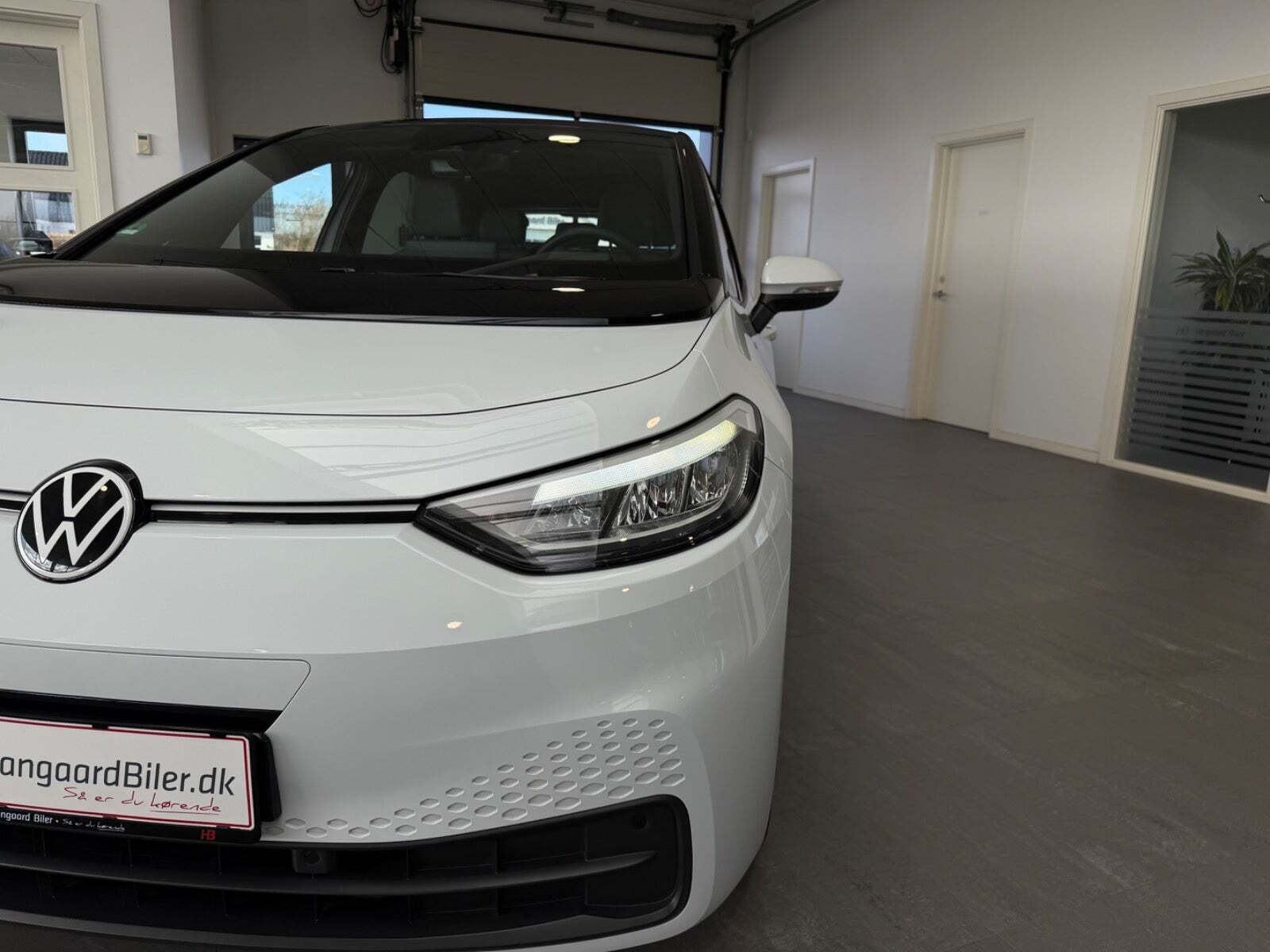 Hvid VW ID.3 fra 2023