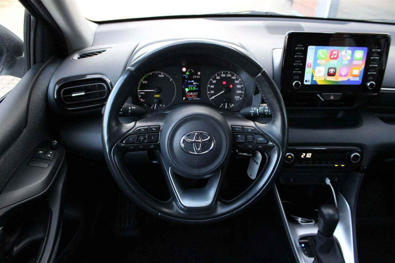 Toyota Yaris 1,5 Hybrid H3 e-CVT