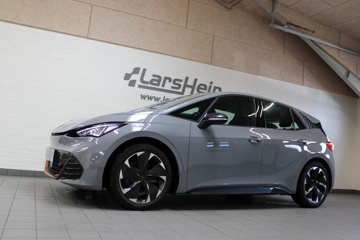 Grå Cupra Born fra 2024