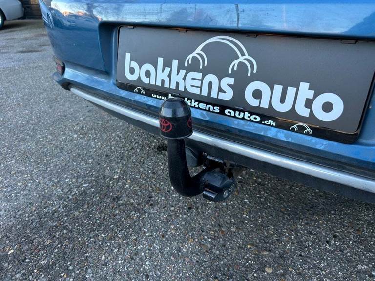 Toyota Auris 1,8 Hybrid H2 CVT