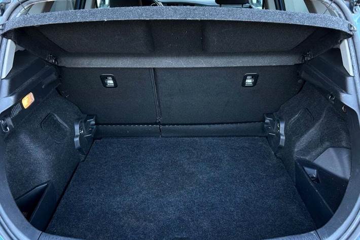 undefined Toyota Auris fra 2016