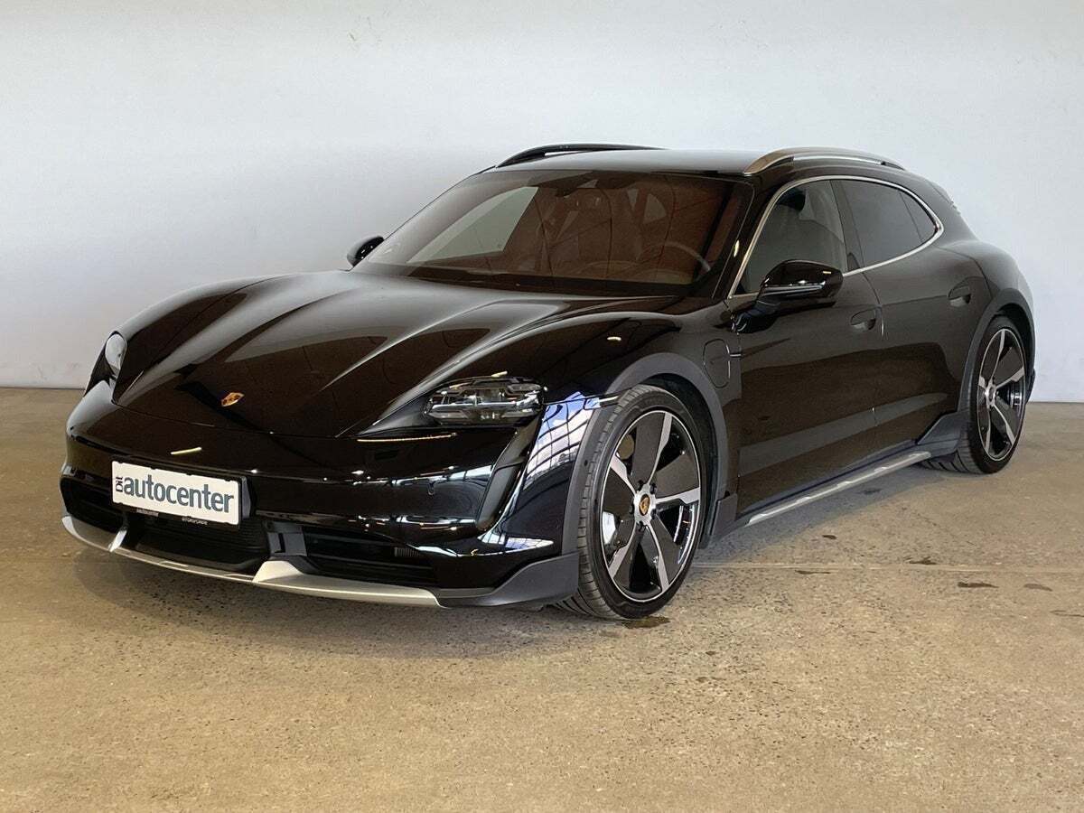 Porsche Taycan Turbo Performance+ Cross Turismo