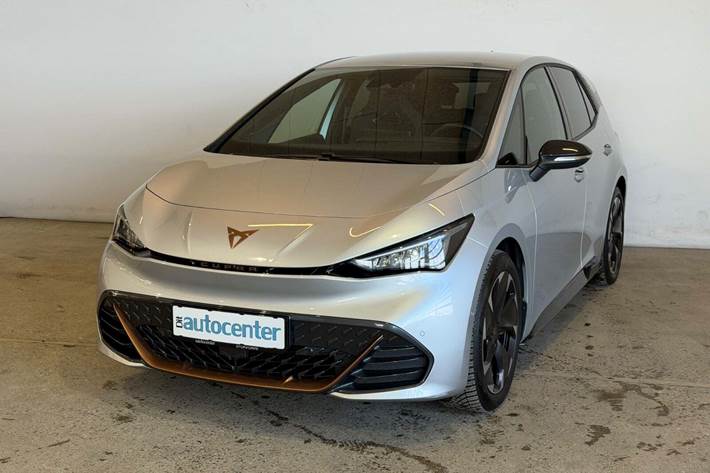 Sølv Cupra Born fra 2023