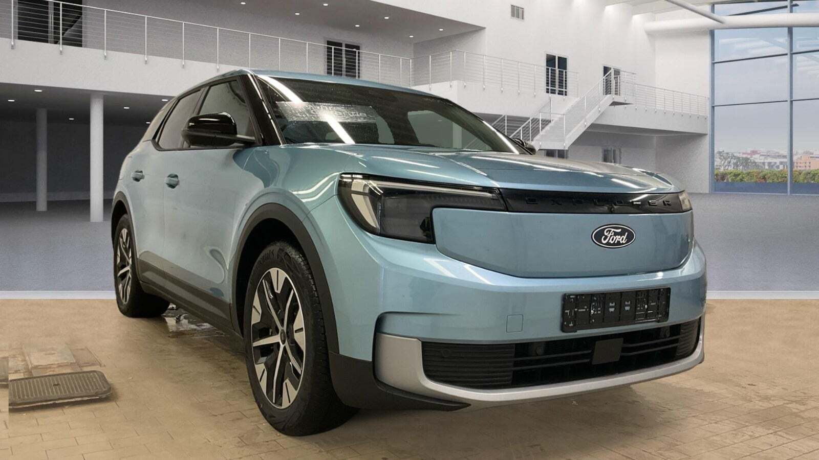 Ford Explorer 77 Select Extended Range