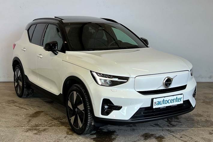 Hvid Volvo XC40 fra 2024