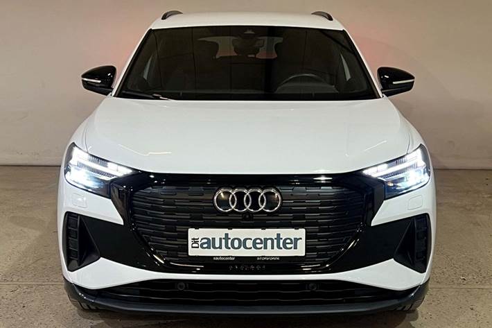 Hvid Audi Q4 e-tron fra 2023