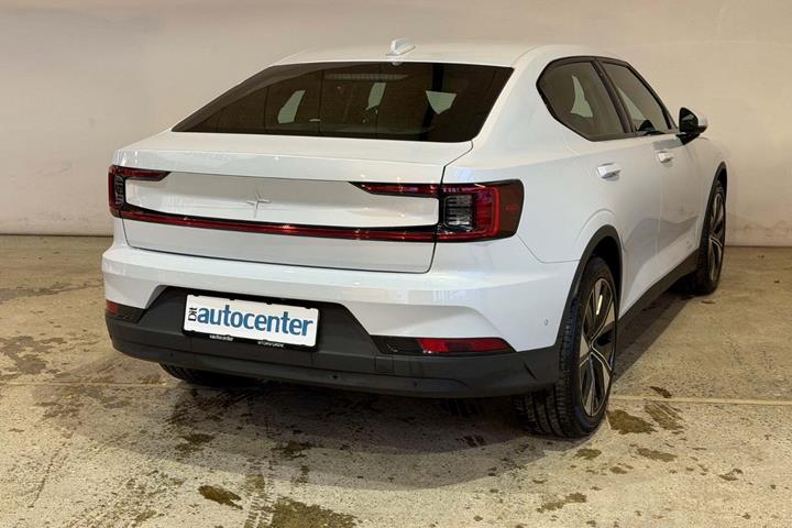 Hvid Polestar 2 fra 2024