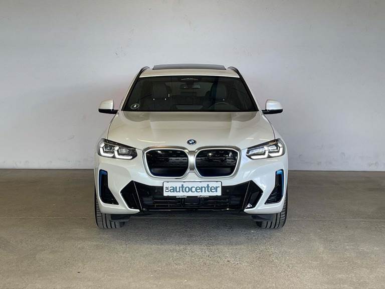 BMW iX3 Charged M-Sport