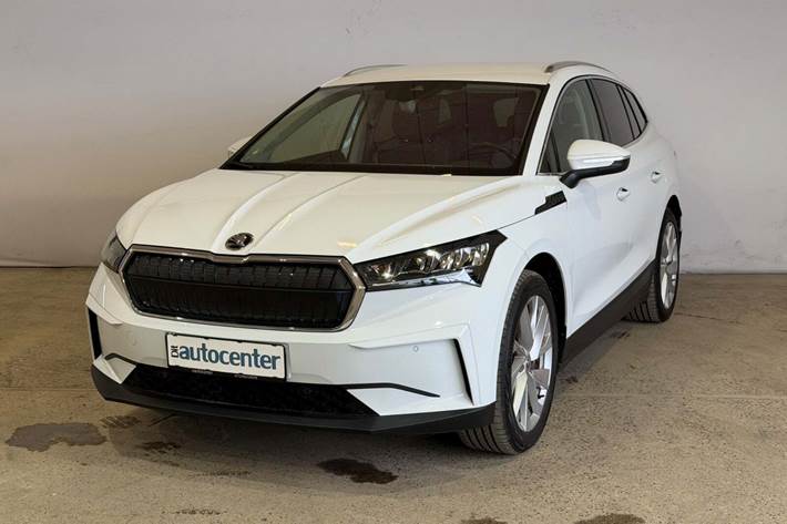 Hvid Skoda Enyaq fra 2022