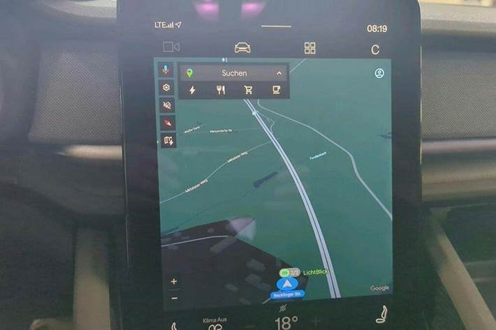 Blå Polestar 2 fra 2023