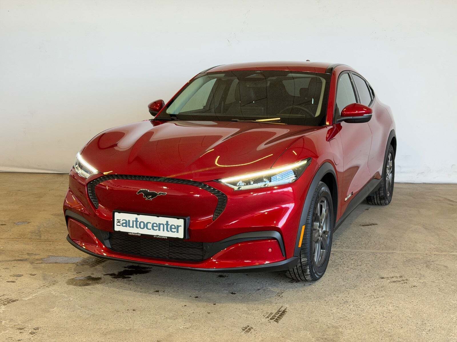 Ford Mustang Mach-E 88 Extended Range