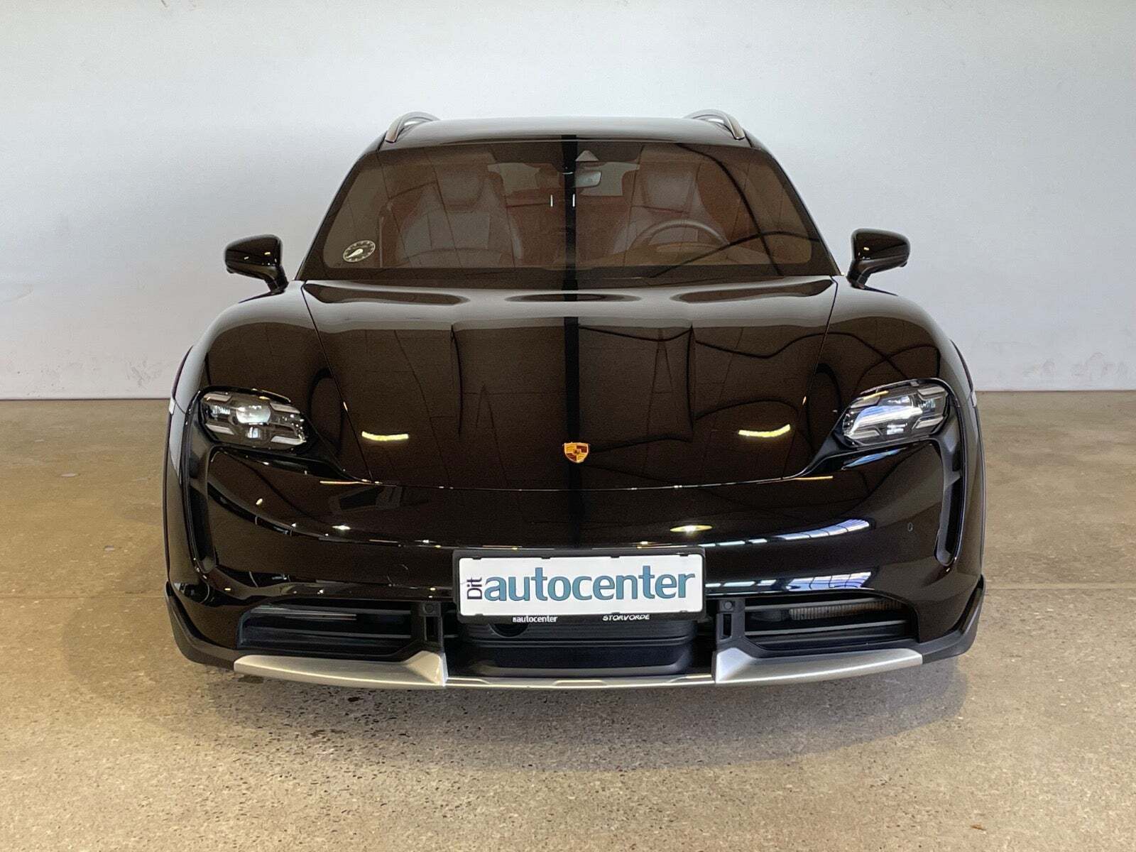 Porsche Taycan Turbo Performance+ Cross Turismo