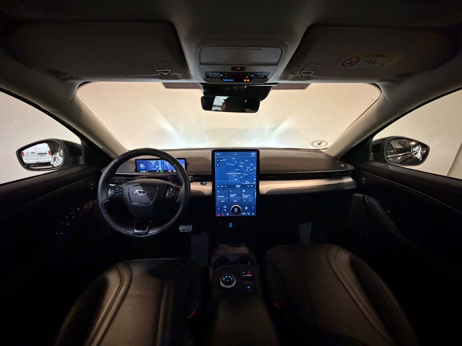 Ford Mustang Mach-E 68 Standard Range