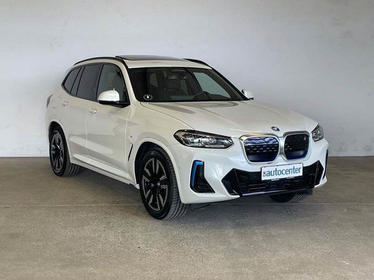 BMW iX3 Charged M-Sport