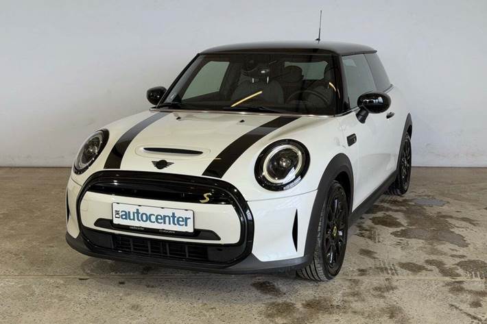 Hvid Mini Cooper SE fra 2024