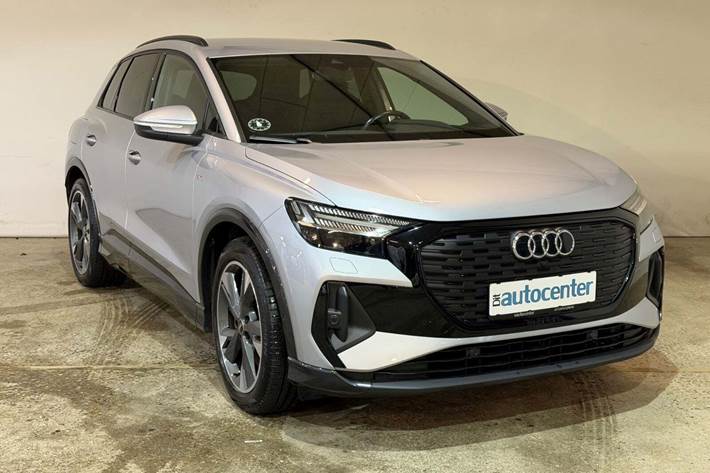 Sølv Audi Q4 e-tron fra 2023