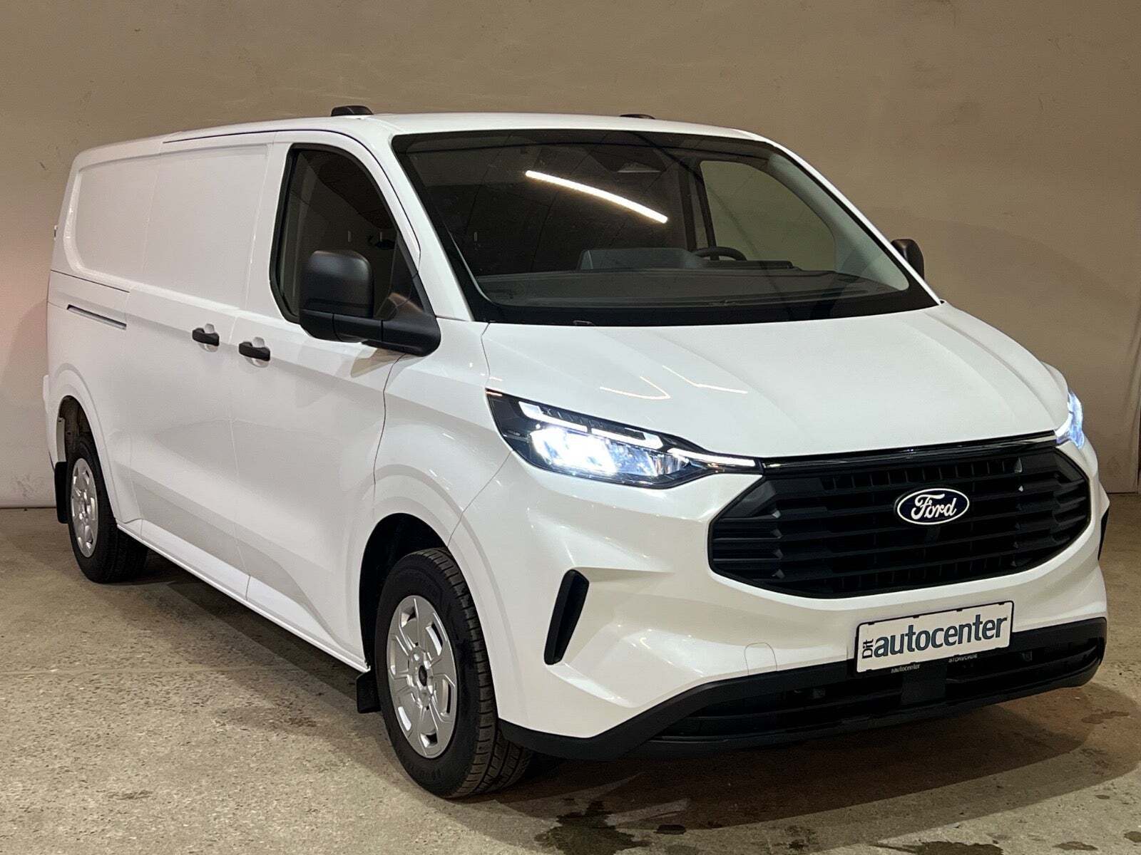 Ford Transit Custom 300 L2 2,0 EcoBlue Trend aut.