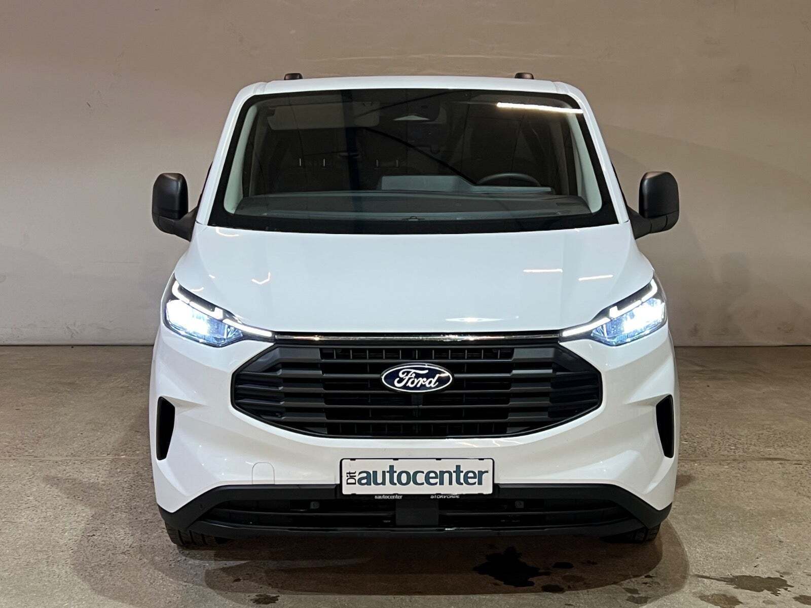 Ford Transit Custom 300 L2 2,0 EcoBlue Trend aut.