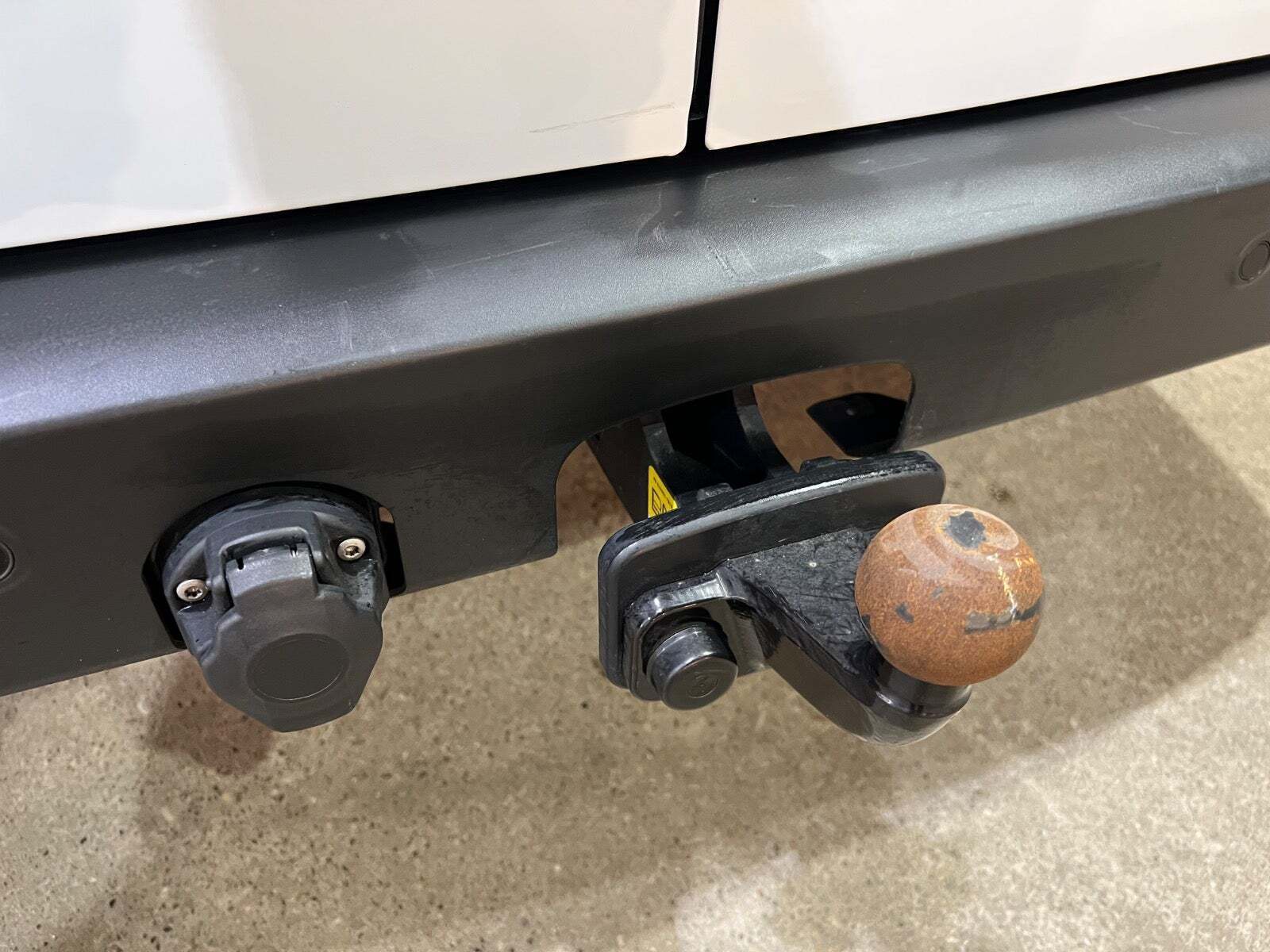 Hvid Ford Transit Custom 300 L2 fra 2024