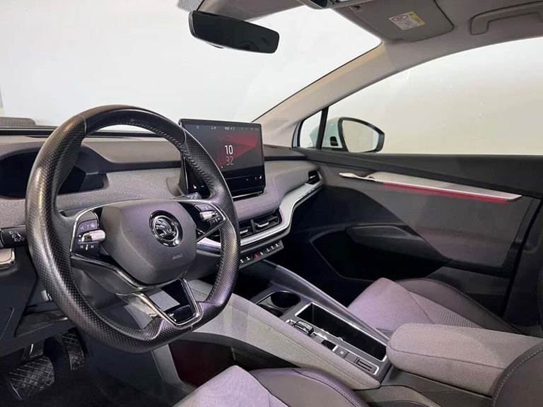 Skoda Enyaq 80 iV Plus Loft