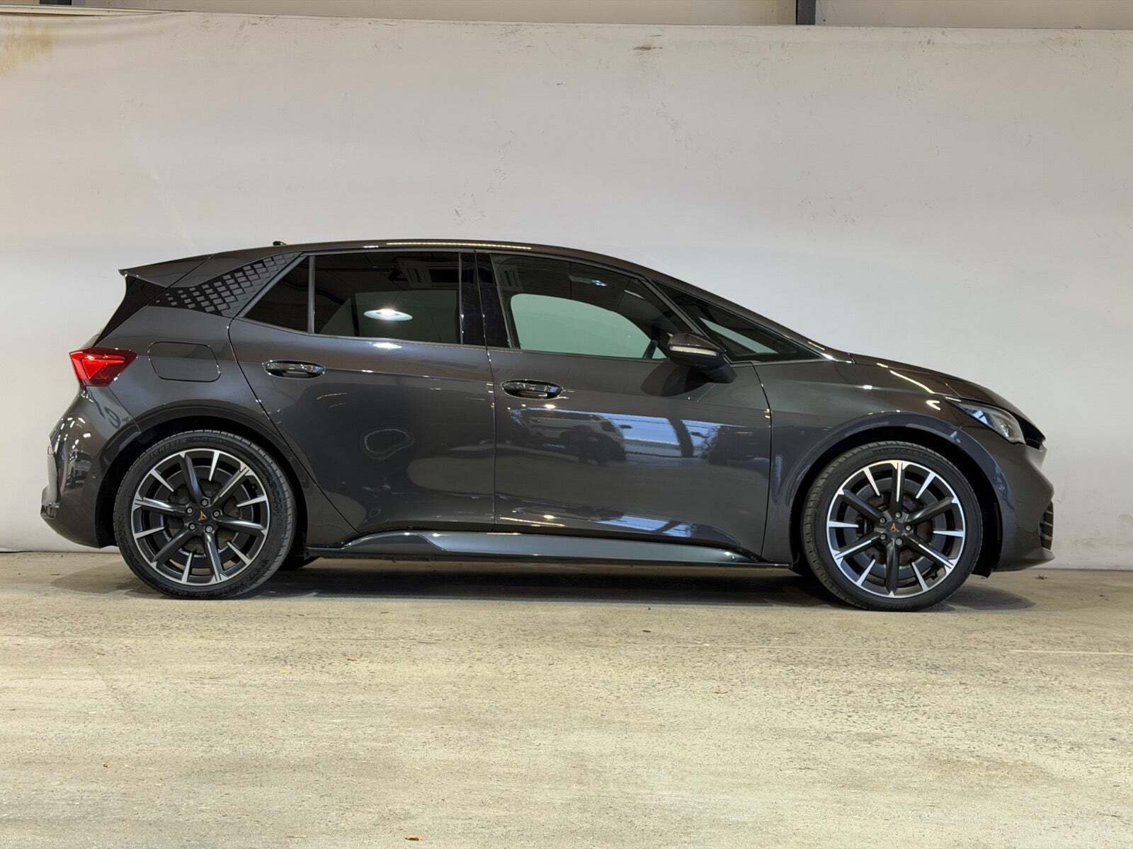 Cupra Born 77 e-Boost