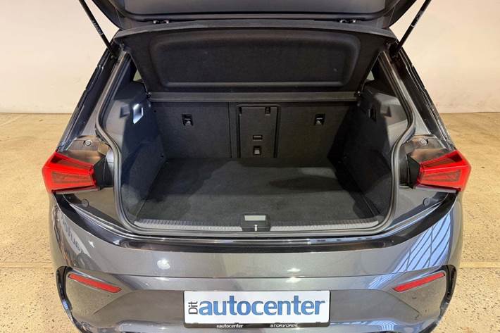 Grå Cupra Born fra 2022