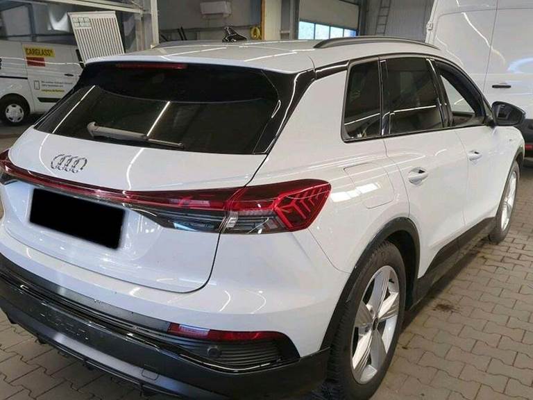 Audi Q4 e-tron 40 S-line