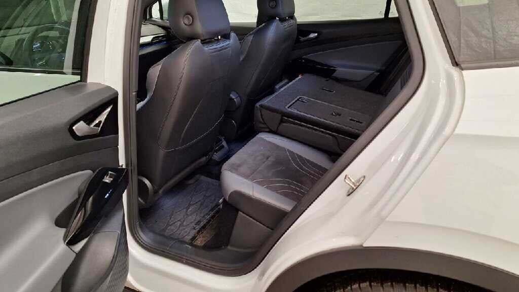 Hvid VW ID.4 fra 2023