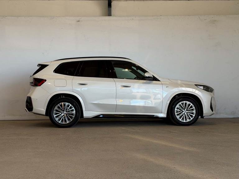 BMW iX1 eDrive20 M-Sport