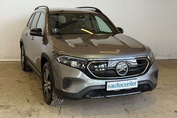 Grå Mercedes EQB250 fra 2023