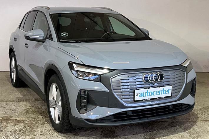Grå Audi Q4 e-tron fra 2022