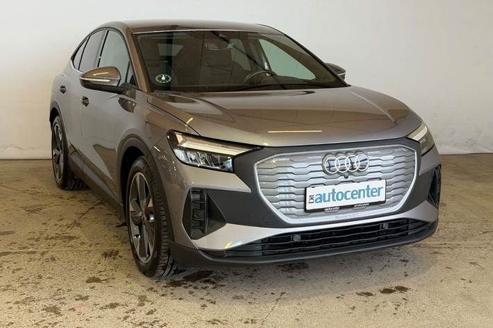 Sølv Audi Q4 e-tron fra 2023