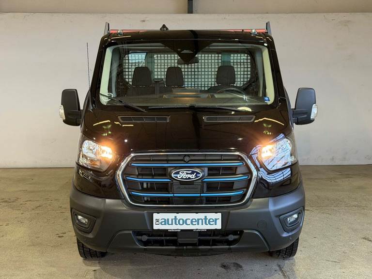 Ford E-Transit 350 L3 Chassis 68 Trend H1 RWD