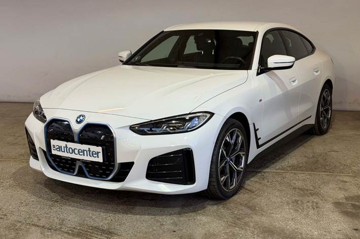 Hvid BMW i4 fra 2023