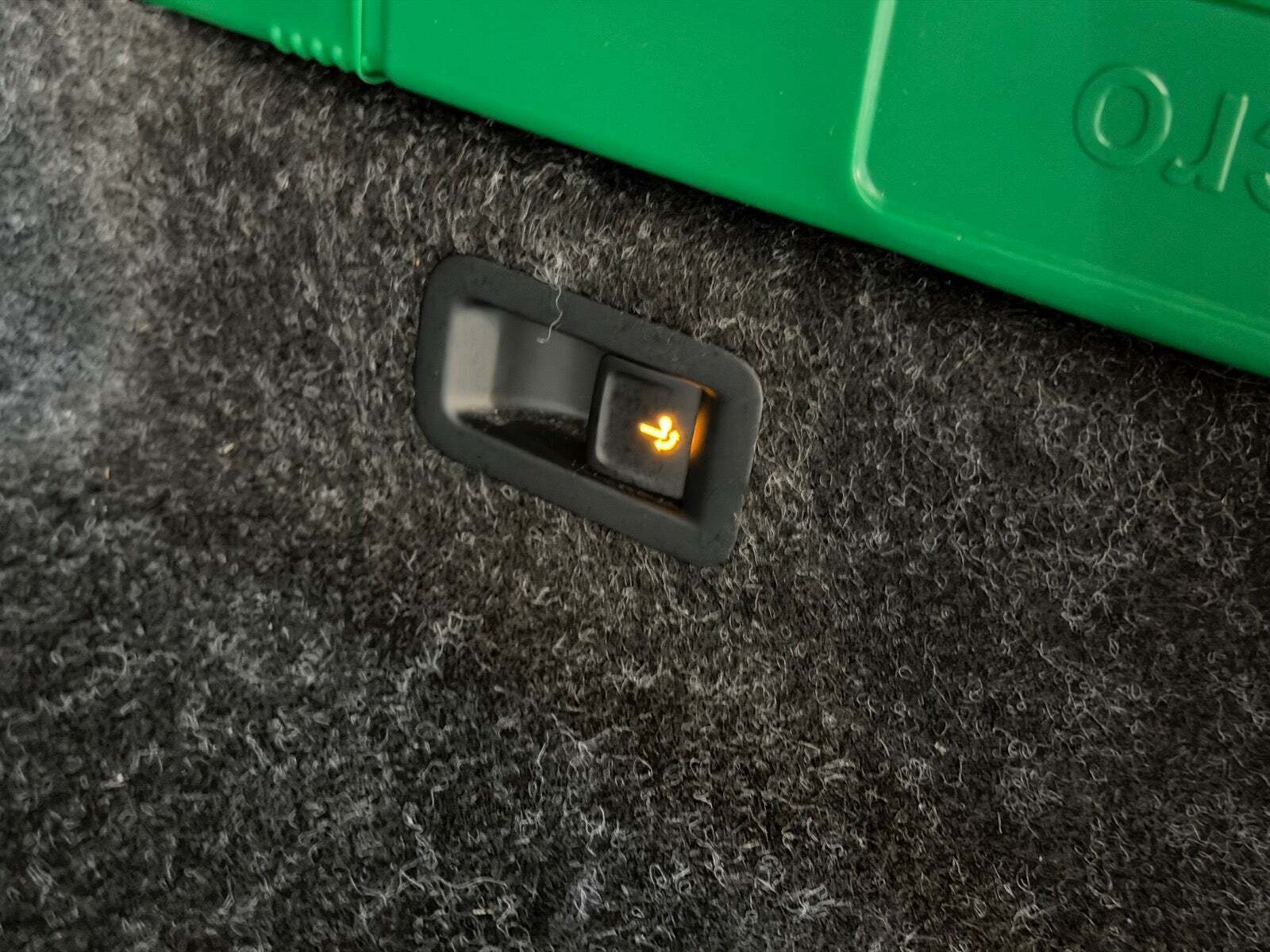 Hvid Skoda Enyaq fra 2022