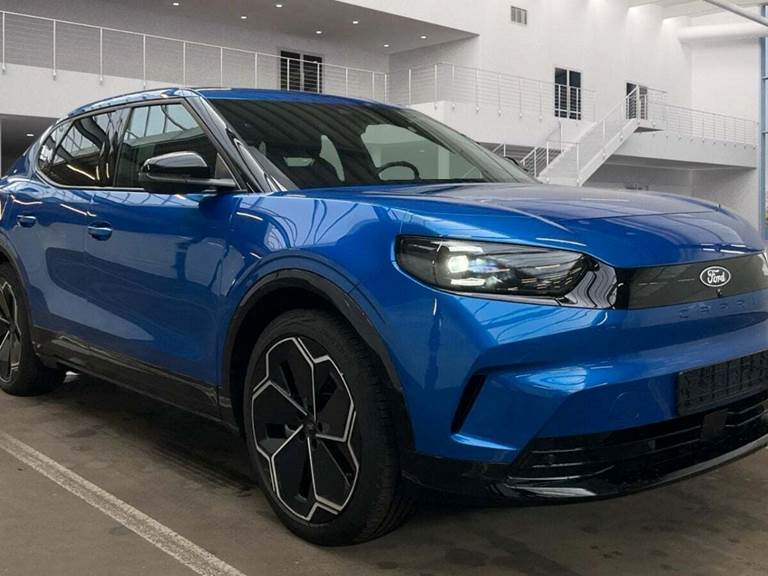 Ford Capri 77 Premium Extended Range