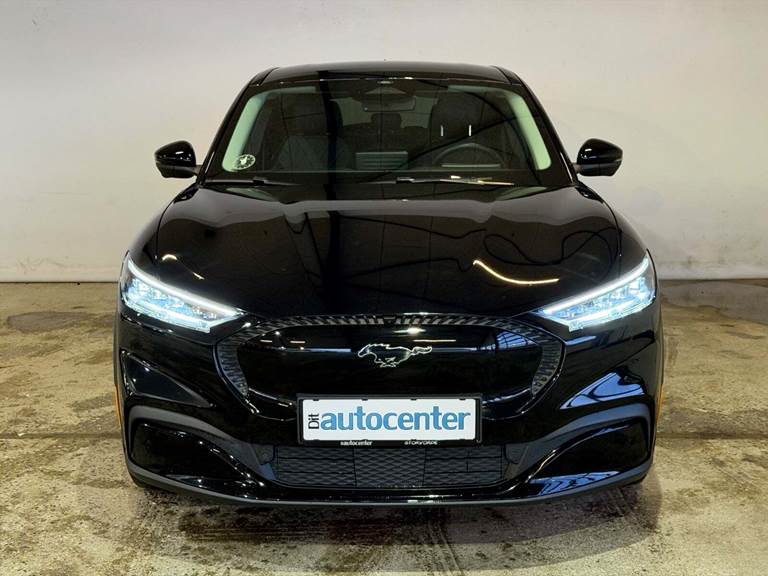 Ford Mustang Mach-E 68 Standard Range